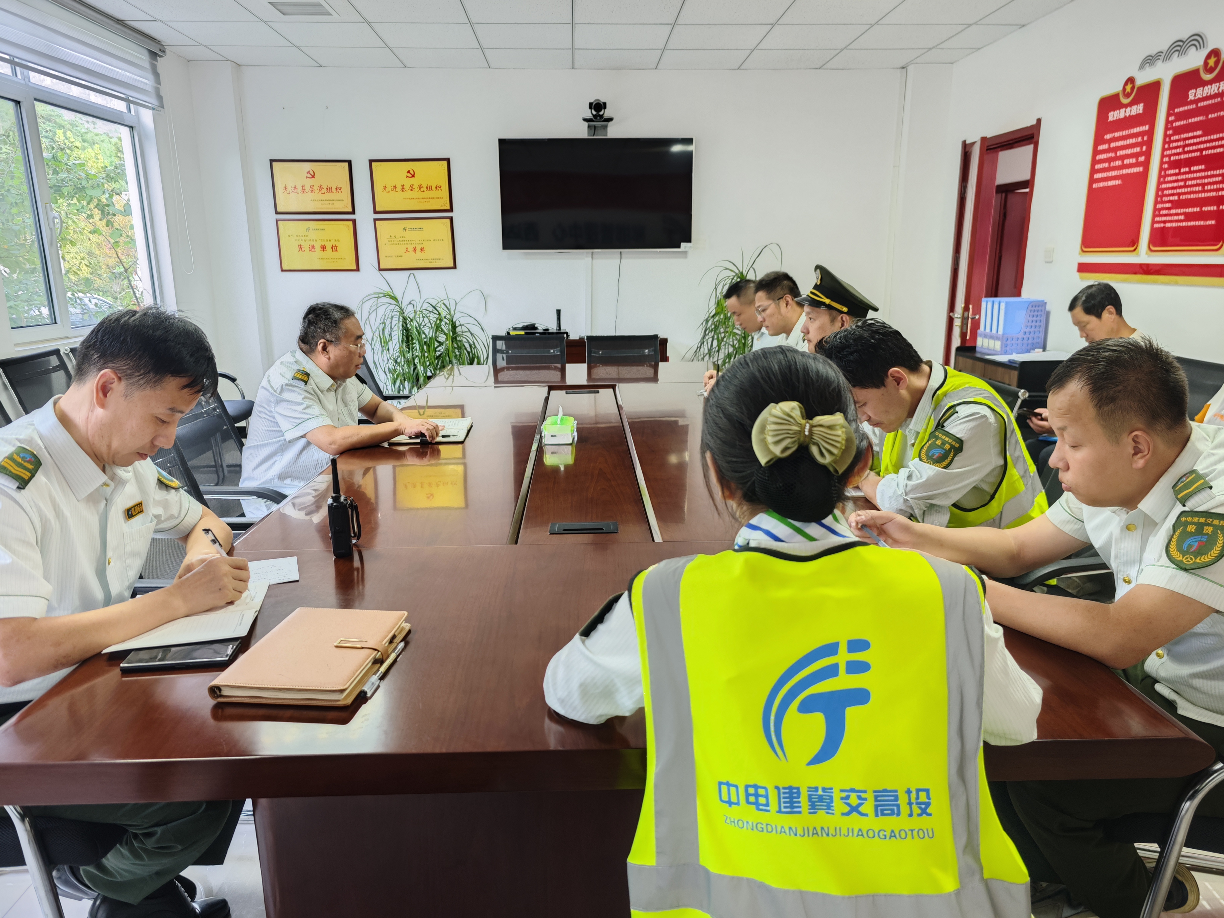 2ade032dbba8716ca91dcd89f0efb35.jpg 2ade032dbba8716ca91dcd89f0efb35.jpg